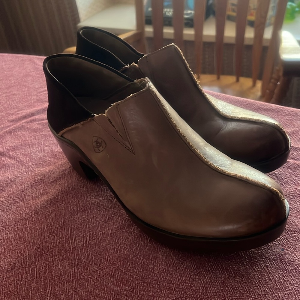 Ariat Slip-In Booties Size 10B